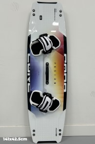 Core Kiteboarding-Fusion 7 Kiteboard (DEMO)