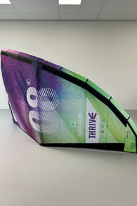 Harlem Kitesurfing-Thrive V1 Kite (DEMO)