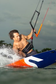 Slingshot-Crisis V8 2026 Planche de Kite