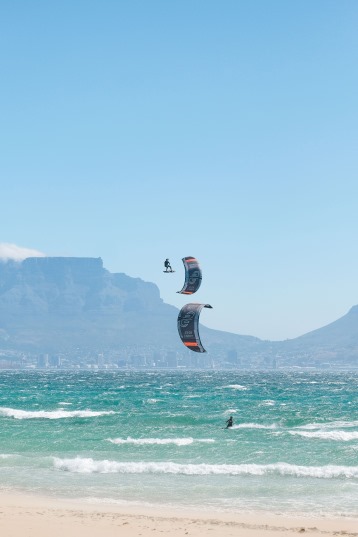 Eleveight-Stratos+ Kite