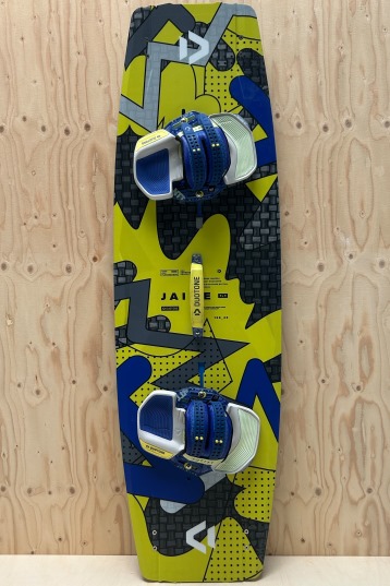 Duotone Jaime SLS 2024 Kiteboard (2nd) 139 X 42 twintip boards