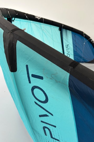 Naish-Pivot 2026 Kite (DEMO)