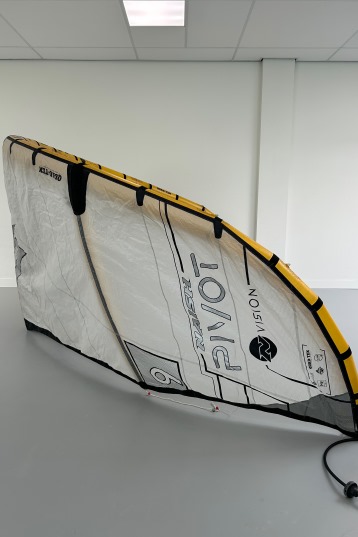 Naish-Pivot Nvision 2024 Kite (2nd)