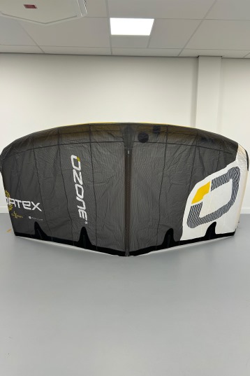 Ozone-Vortex Ultra -X Kite (2nd)