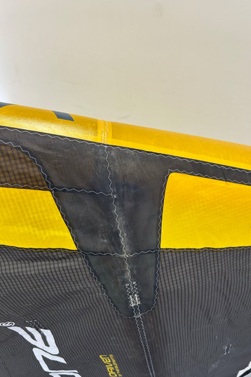 Ozone-Vortex Ultra-X V2 Kite (2nd)