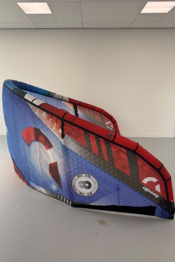 Reedin Kiteboarding-Hyper Model 2025 Kite (2nd)