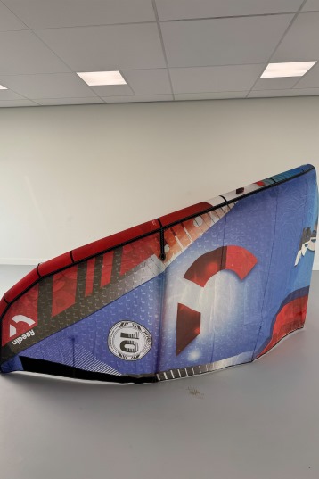 Reedin Kiteboarding-Hyper Model 2025 Kite (2nd)