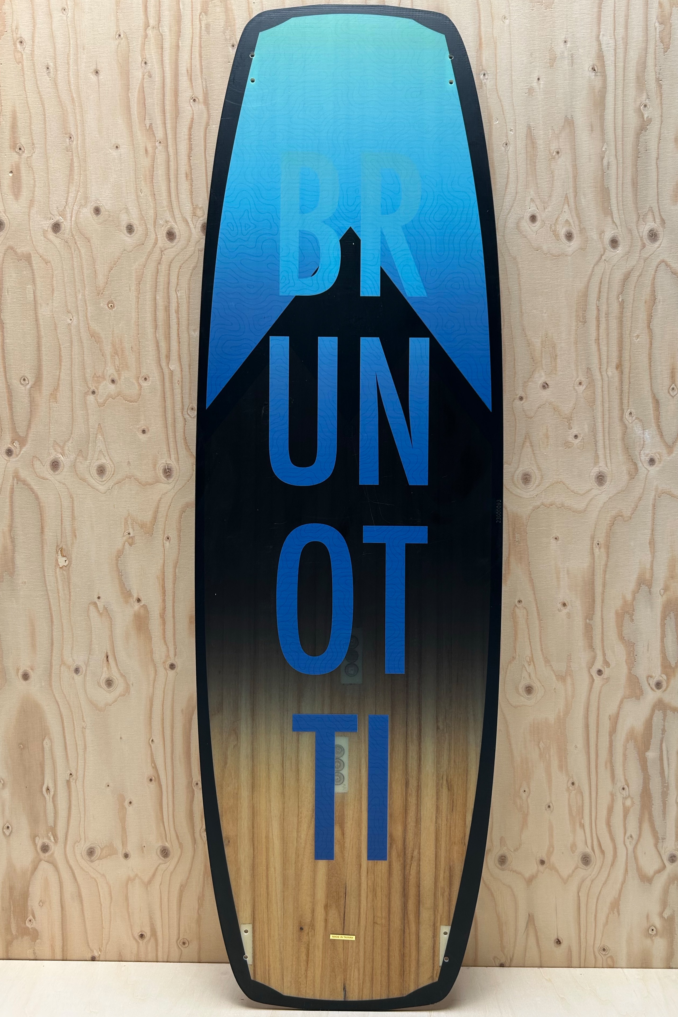 Brunotti-Discovery 2023 Kiteboard (DEMO)
