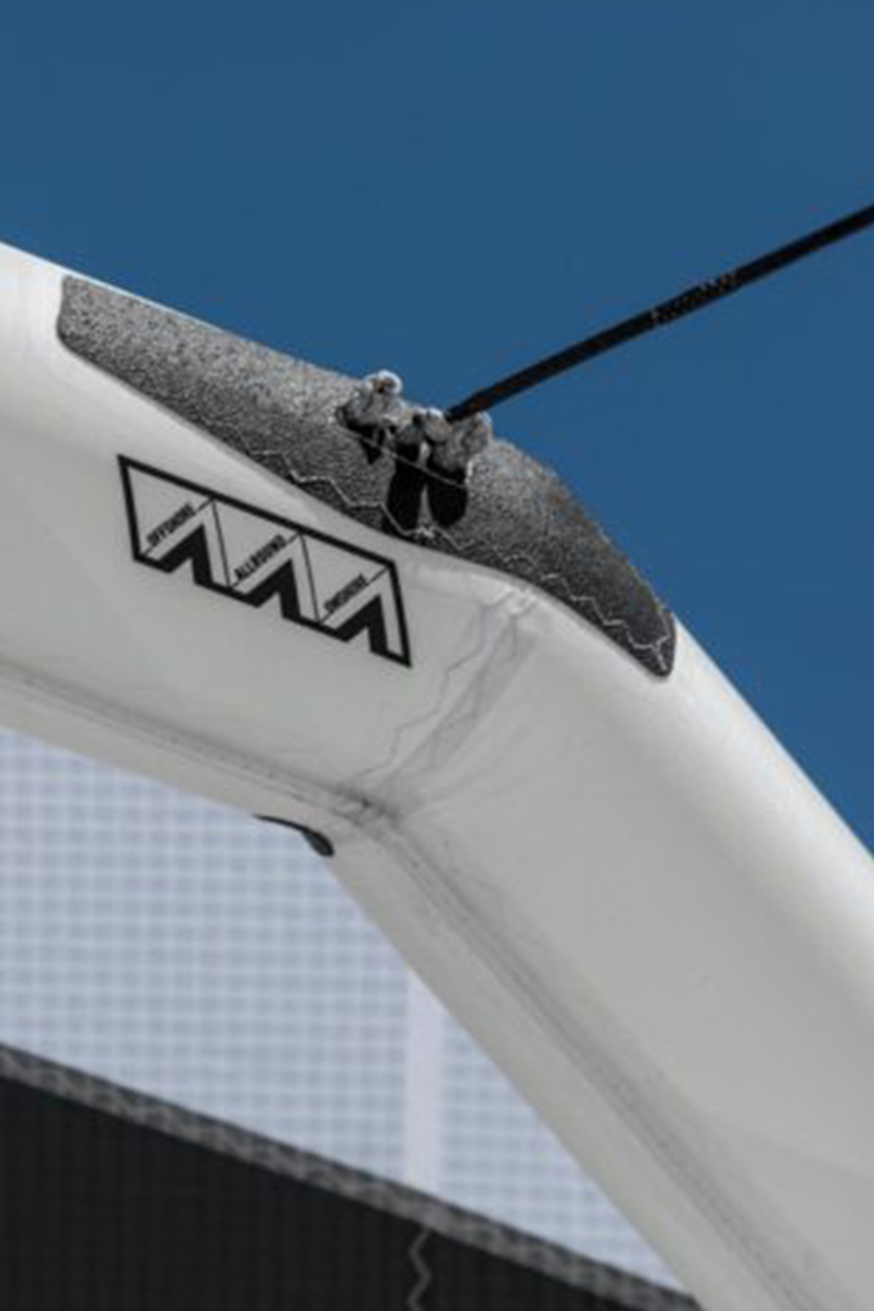 Core Kiteboarding-Section 4 Kite