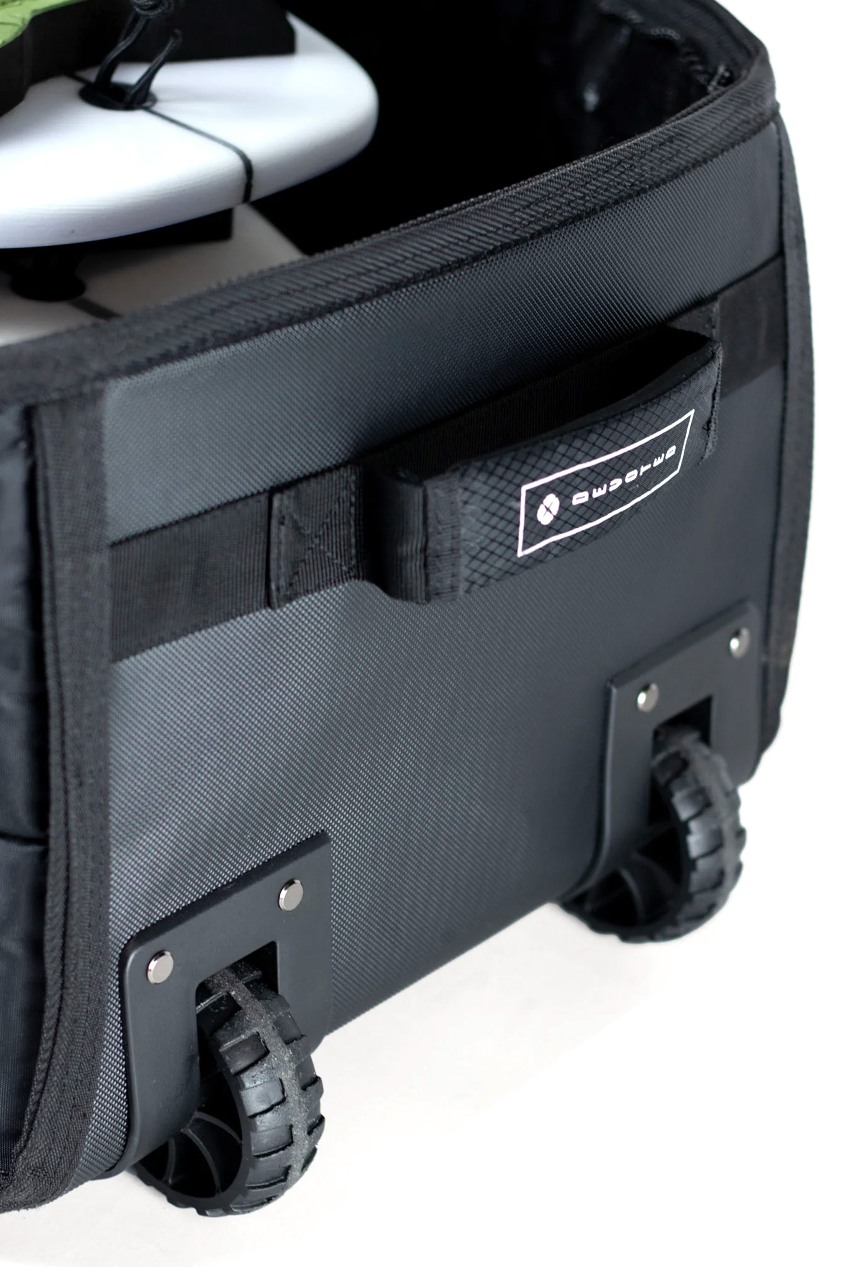 Devoted-Fish 10mm Wheely Quad Boardbag