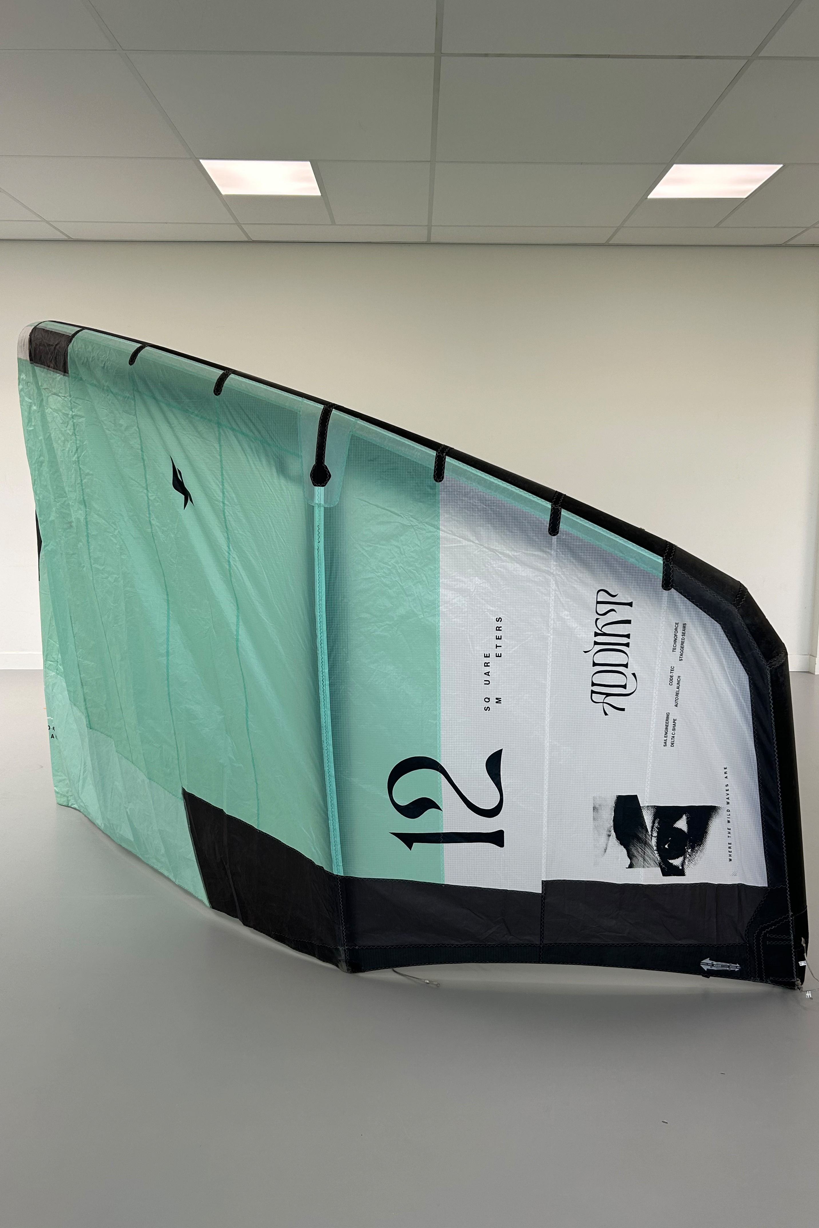 F-One-Addikt Tec 2025 Kite (DEMO)