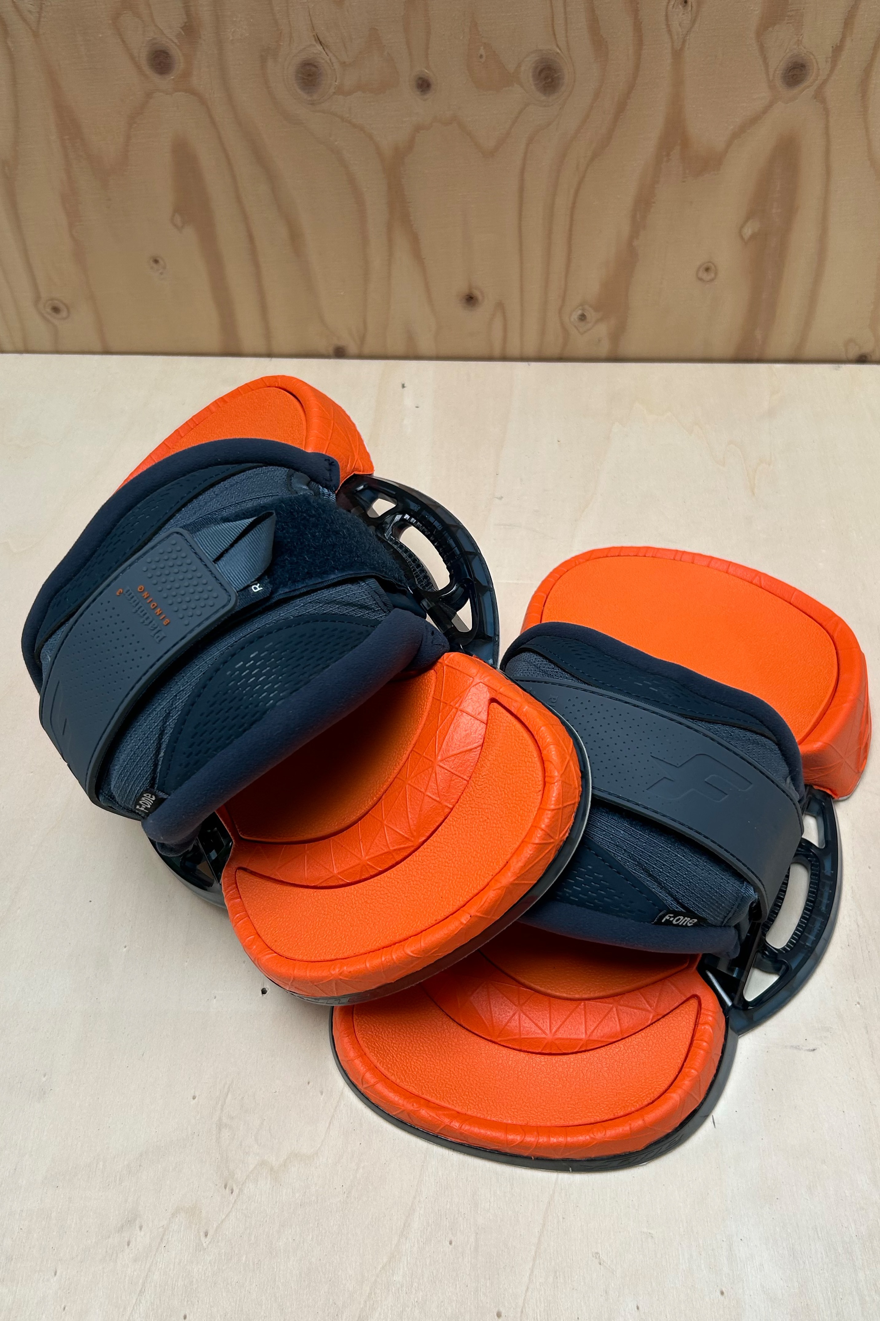 F-One-Platinium 3 Binding (2nd)