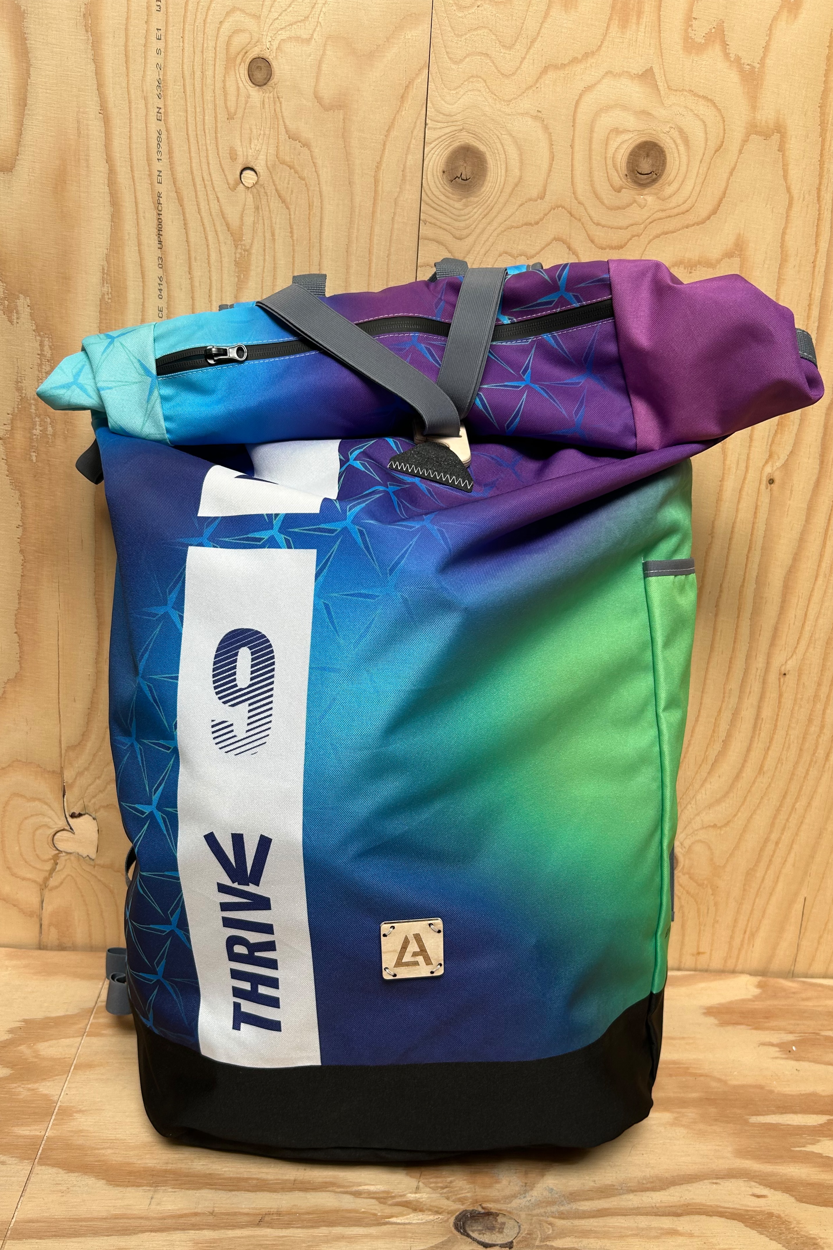 Harlem Kitesurfing-Thrive Kite (DEMO)