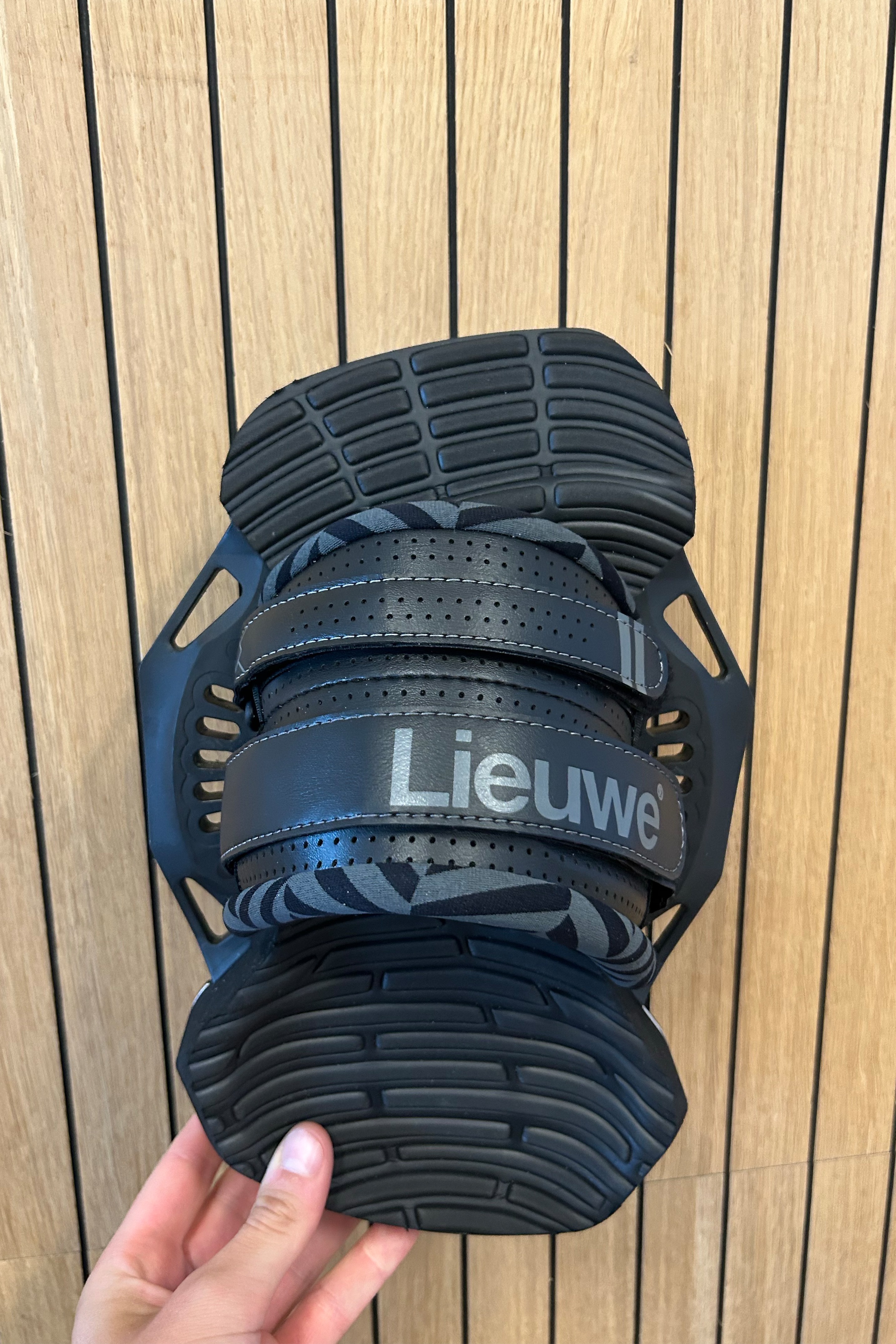 Lieuwe-Pro Pads & Straps (DEMO)