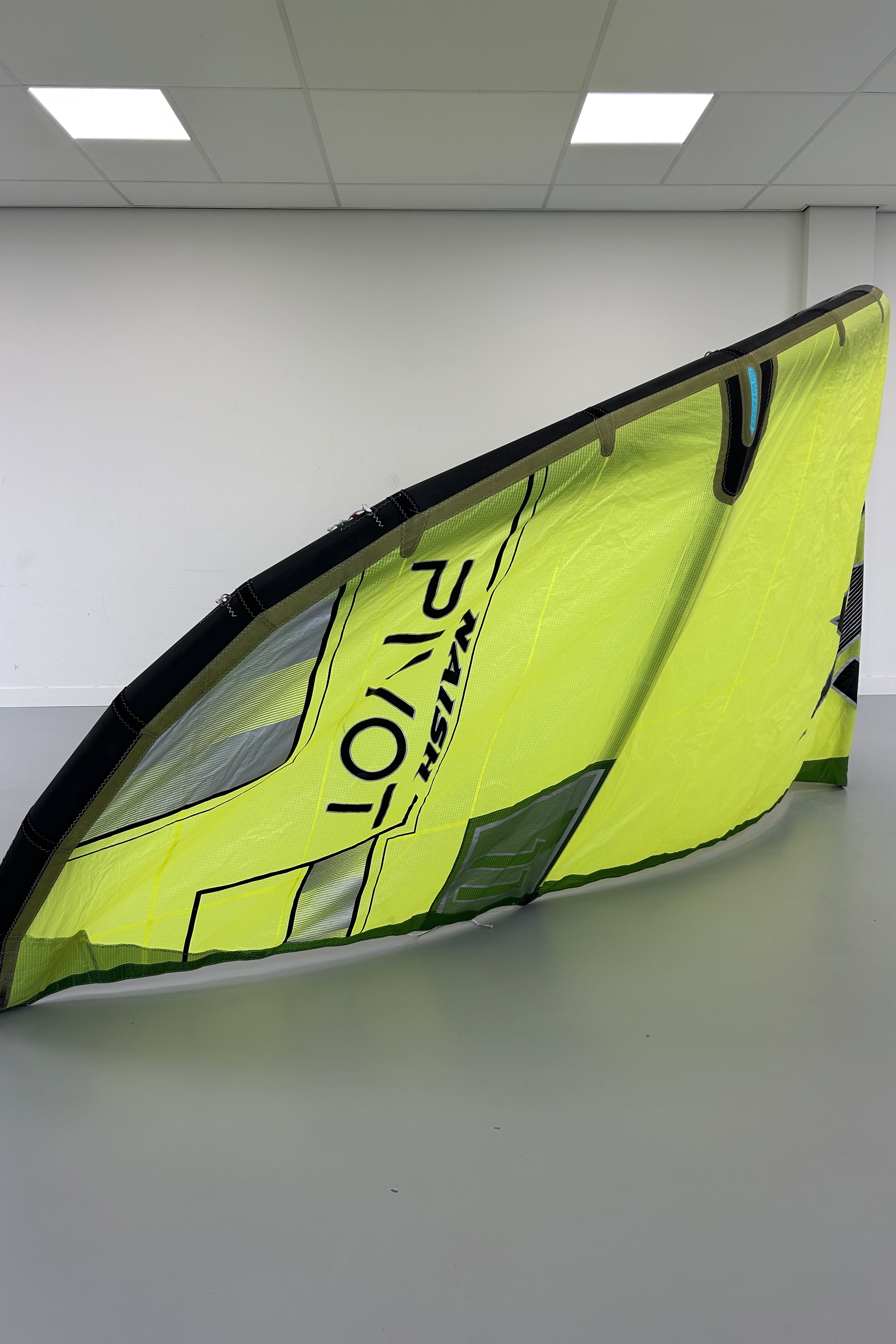 Naish-Pivot 2024 Kite (2nd)