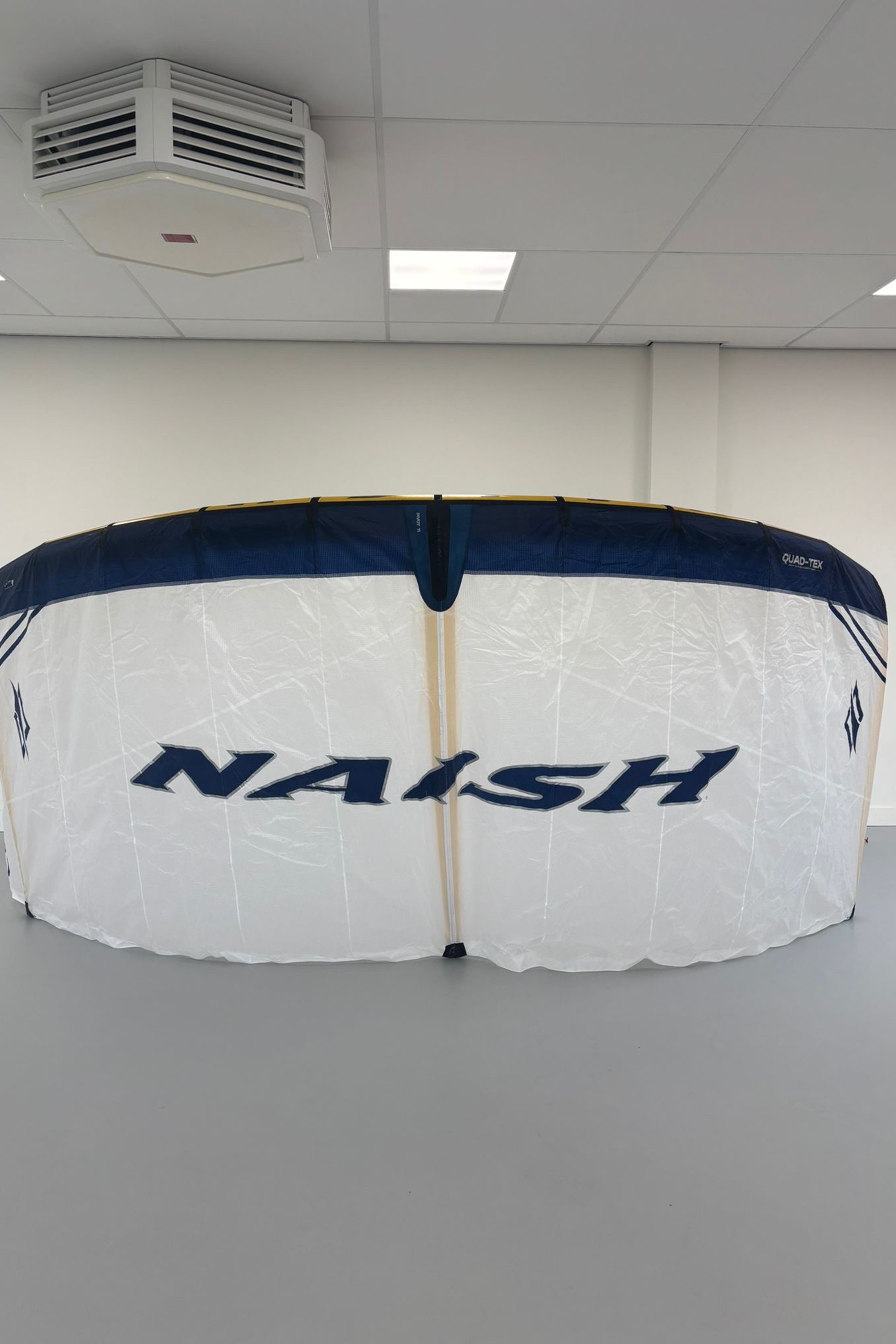 Naish-Pivot NVision 2026 Kite (DEMO)